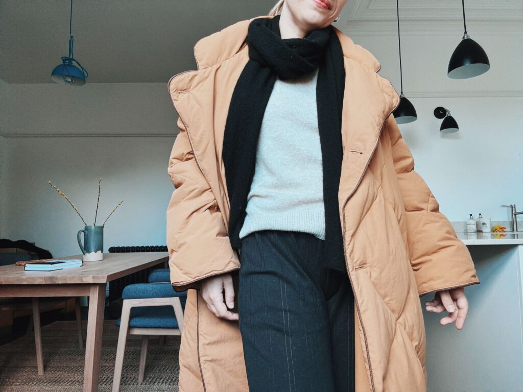 Pointelle trousers in a big coat